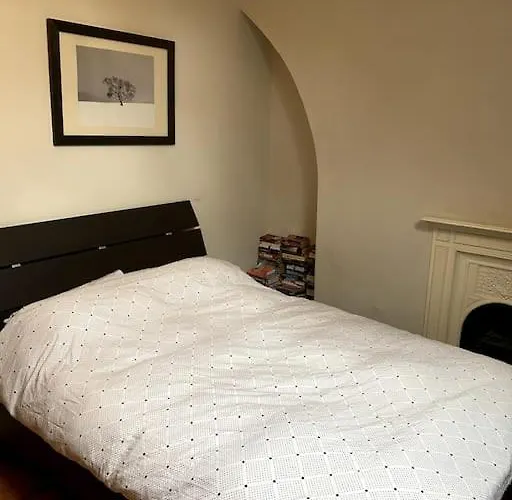 The Vintage Retreat